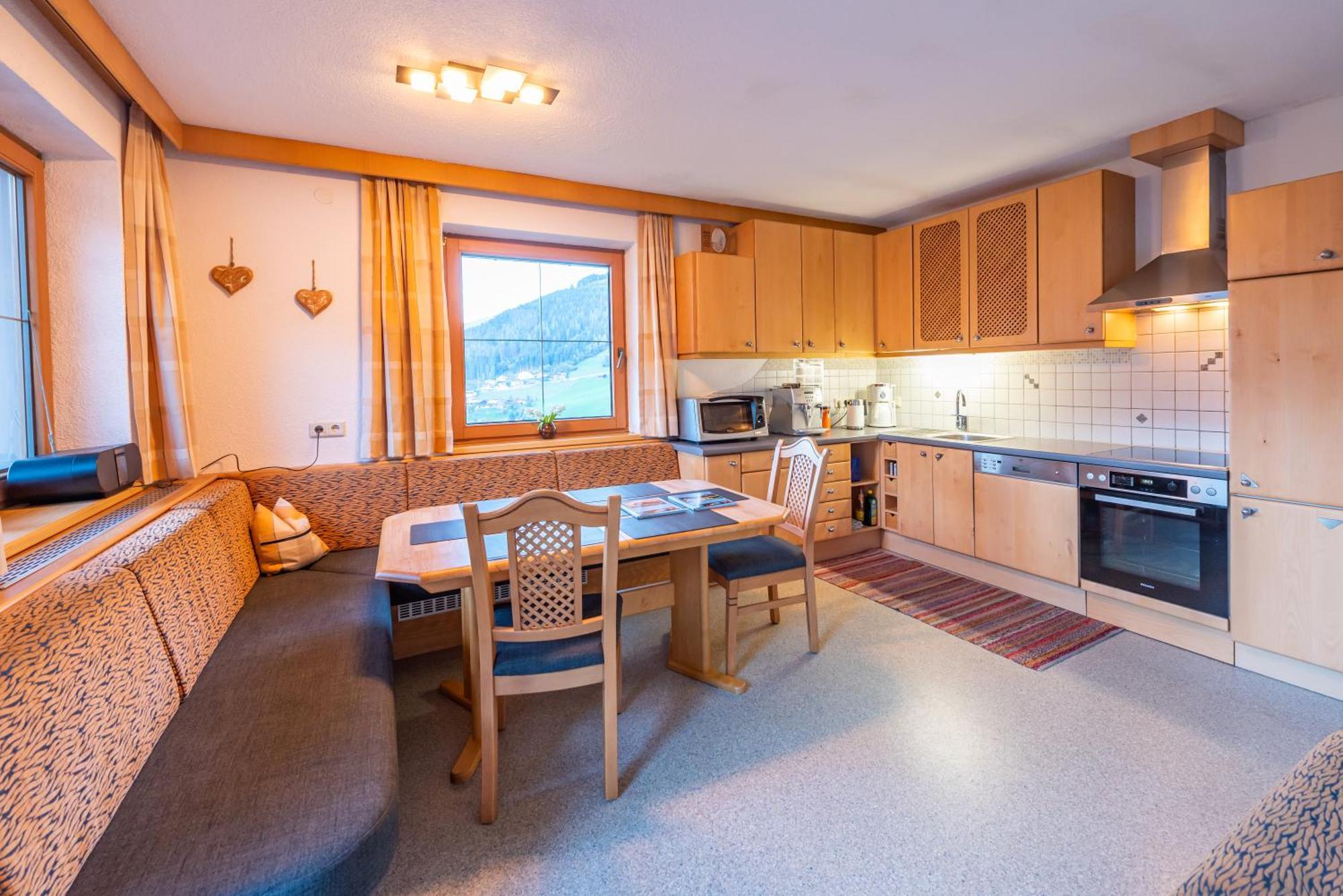 Ferienwohnung Ausblick Zillertal Hainzenberg Ngoại thất bức ảnh