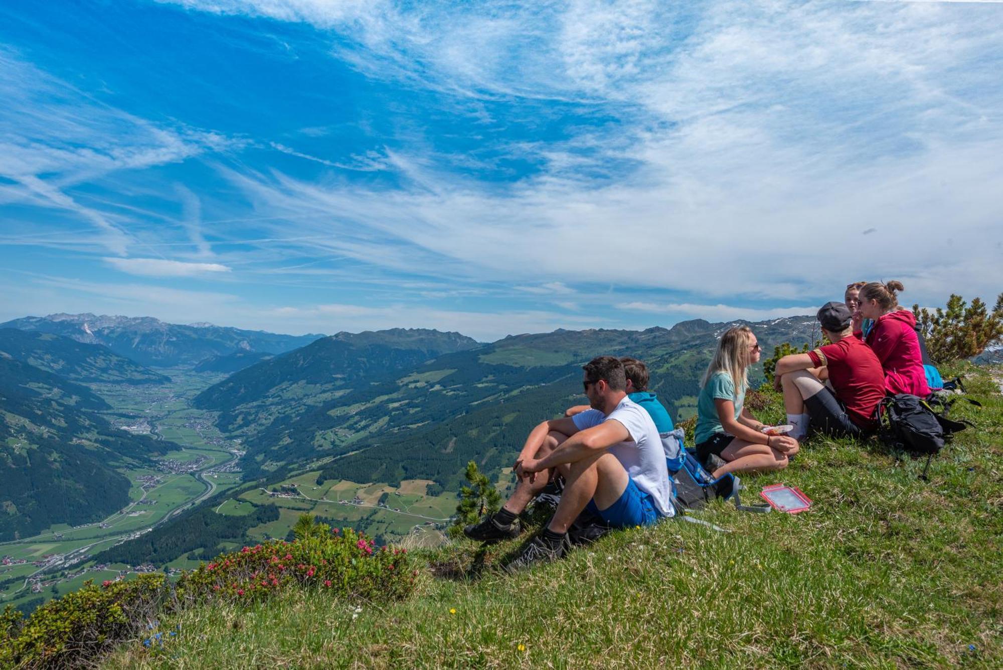 Ferienwohnung Ausblick Zillertal Hainzenberg Ngoại thất bức ảnh