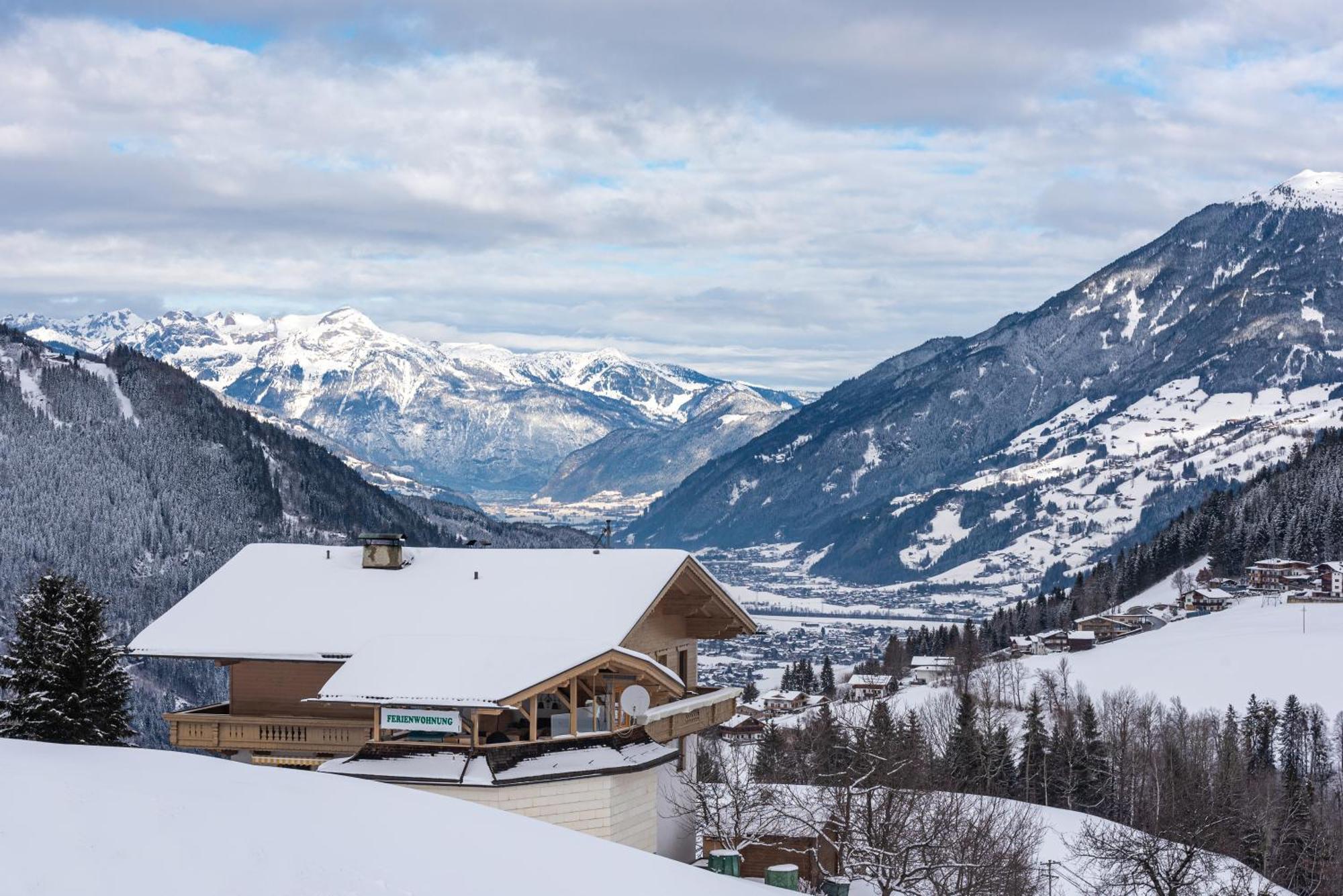 Ferienwohnung Ausblick Zillertal Hainzenberg Ngoại thất bức ảnh