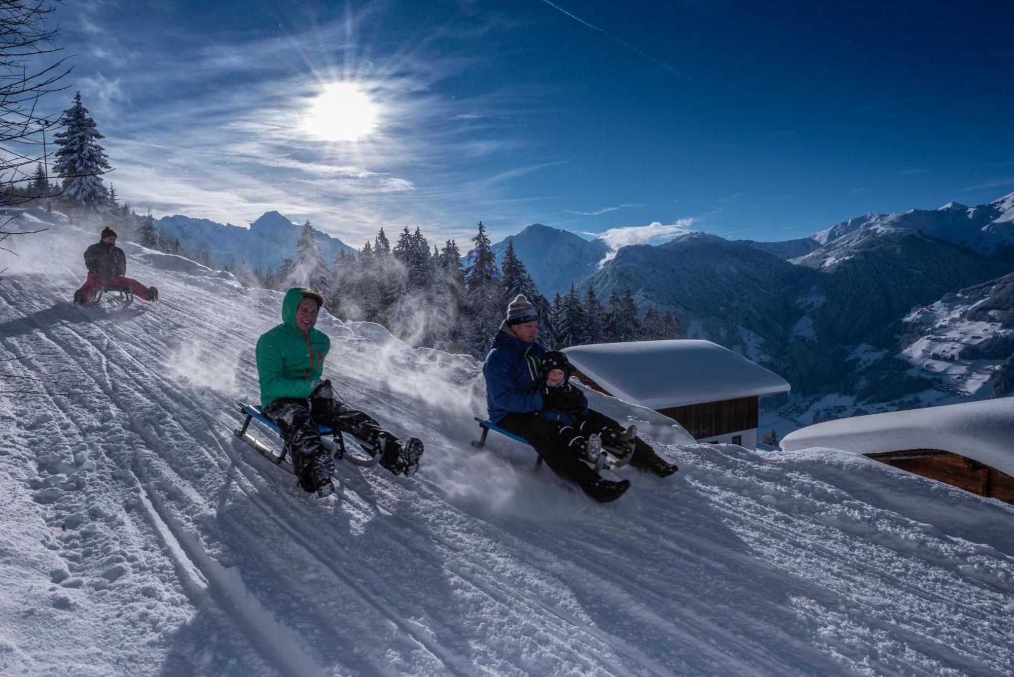 Ferienwohnung Ausblick Zillertal Hainzenberg Ngoại thất bức ảnh